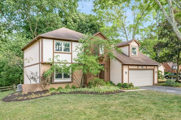 962 Sunlight Court, Westerville, OH 43081