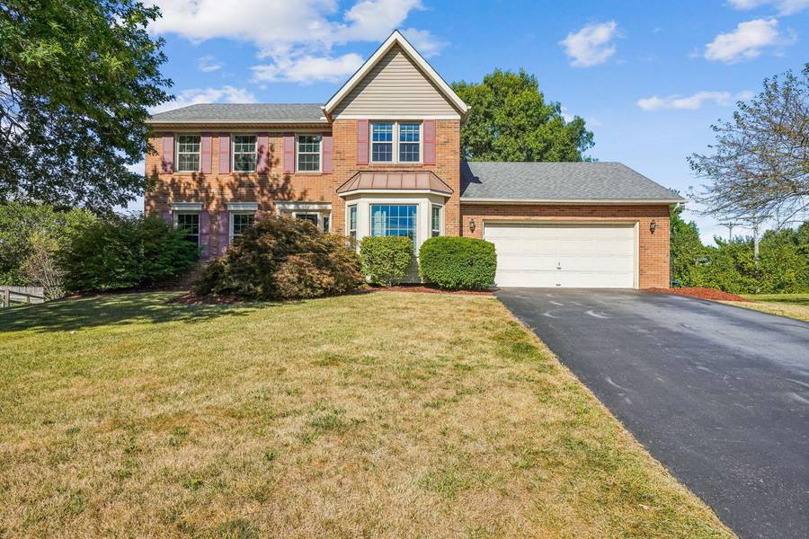 10146 Chantry Place, Pickerington, OH 43147