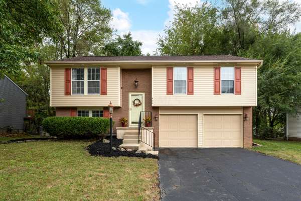 456 Hillview Street, Pickerington, OH 43147