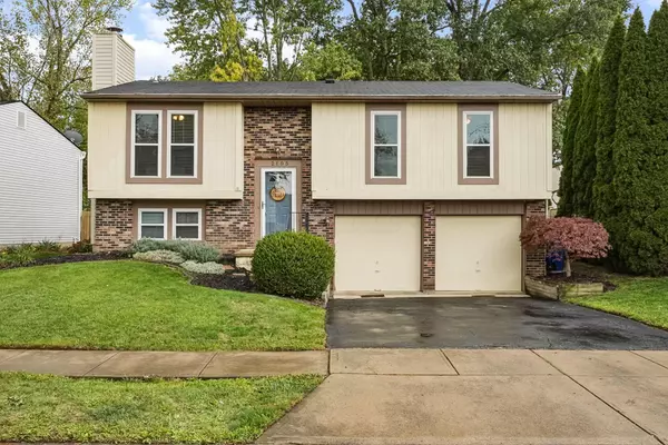 2105 Fox Hollow Drive, Columbus, OH 43228