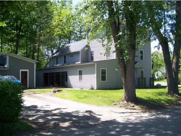 8 Southwest St, Charlestown, NH 03603