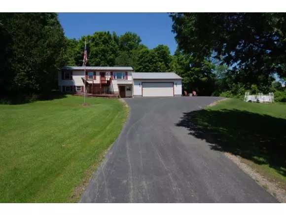 Milton, VT 05468,1353 Lake RD