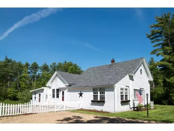 236 Exeter Road, Hampton Falls, NH 03844