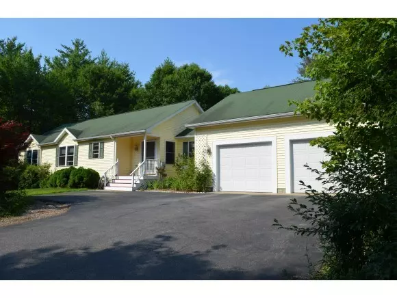 11 Doe Farm Road, Newmarket, NH 03857