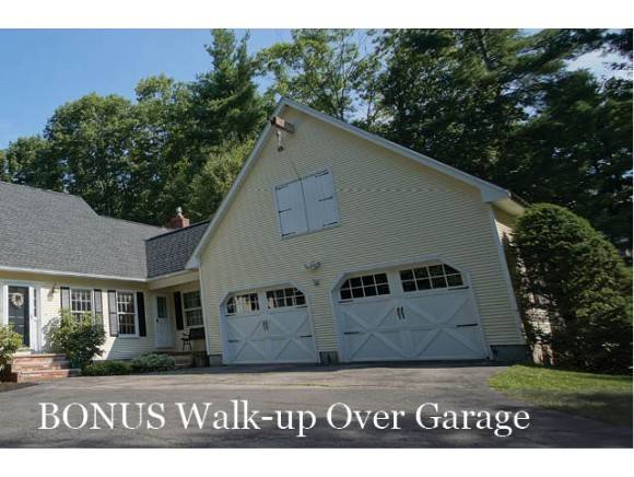 11 Berge Lane, Derry, NH 03038