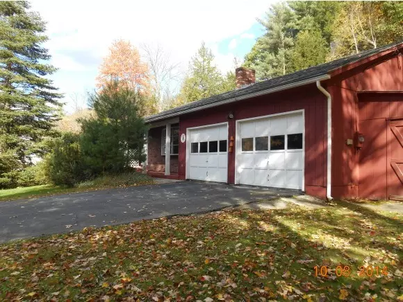 Claremont, NH 03743,8 CINDY AVE.