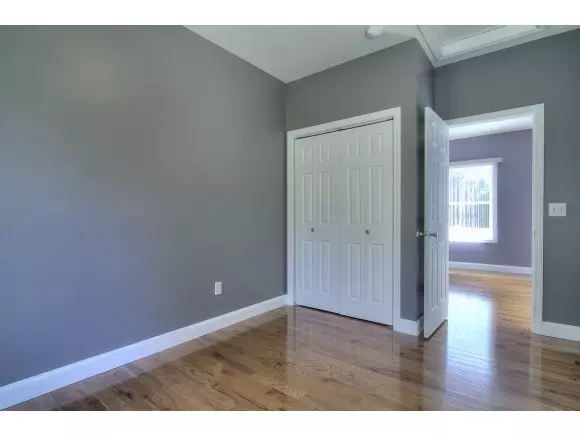 93 A-B Harbor AVE, Nashua, NH 03060