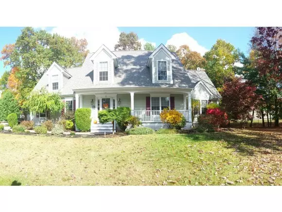 Salem, NH 03079,3 BRIMSTONE