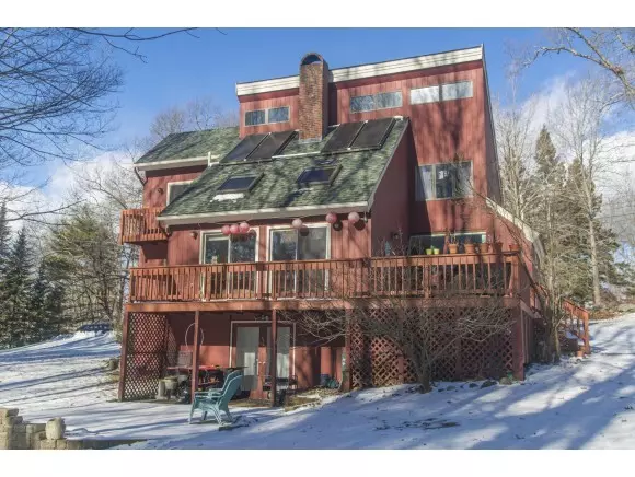 South Hampton, NH 03827,12 Main Avenue