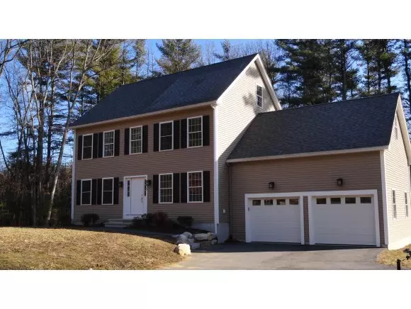 Kingston, NH 03848,22 West Shore Park Road