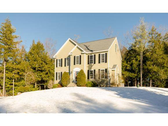 8 Benjamin Circle CIR, Brentwood, NH 03833