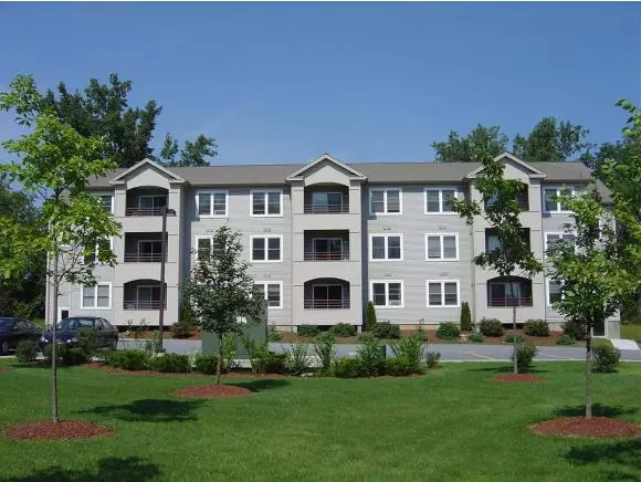 South Burlington, VT 05403,303 Lime Kiln RD #A25