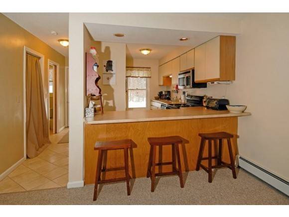 42 Marsten LN #121, Enfield, NH 03748