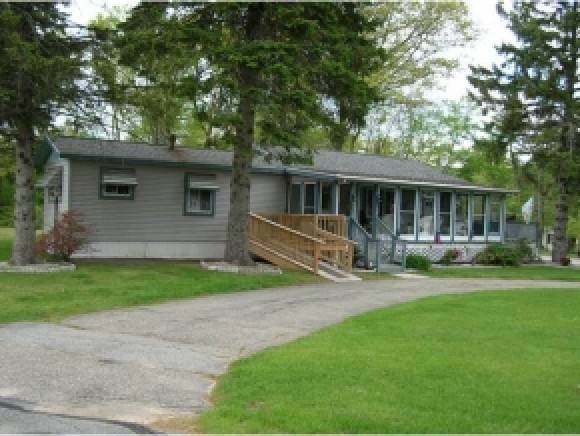 6 Winter ST, Salem, NH 03079