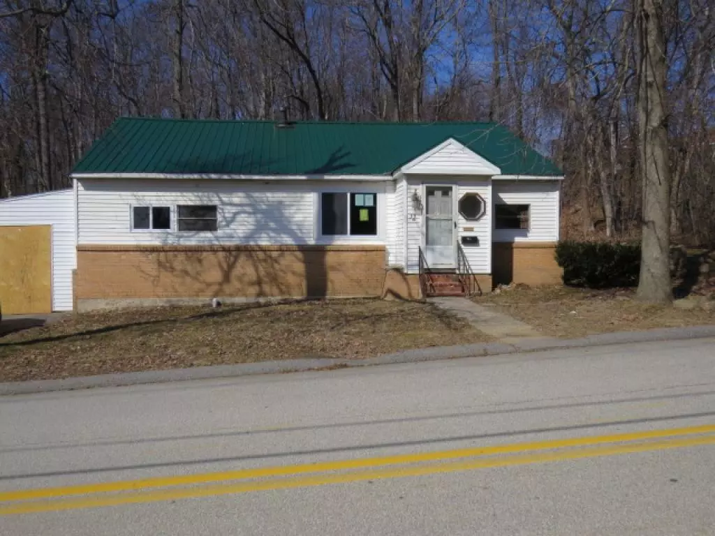 Pembroke, NH 03275,33 Pleasant ST