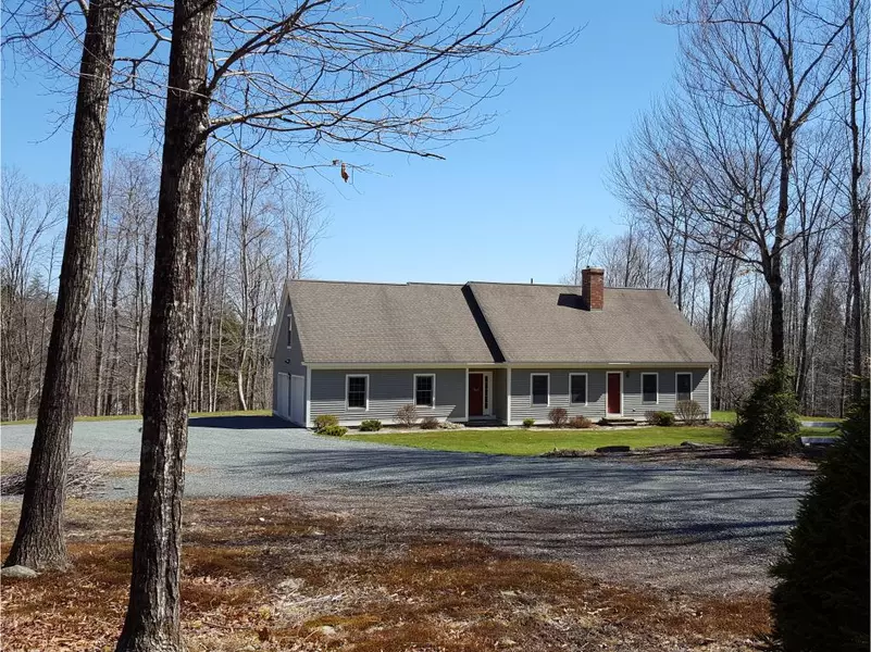 811 Baltimore RD, Weathersfield, VT 05151