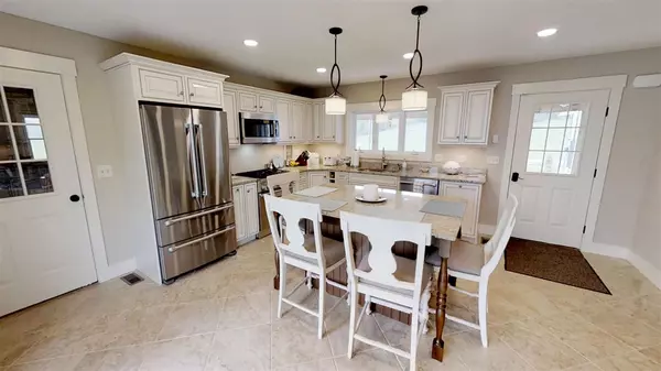 Charleston, VT 05872,2936 VT Route 105