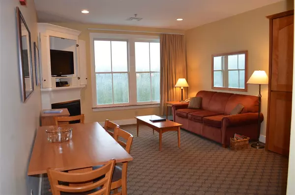 Ludlow, VT 05149,418 Q2 Jackson Gore Inn