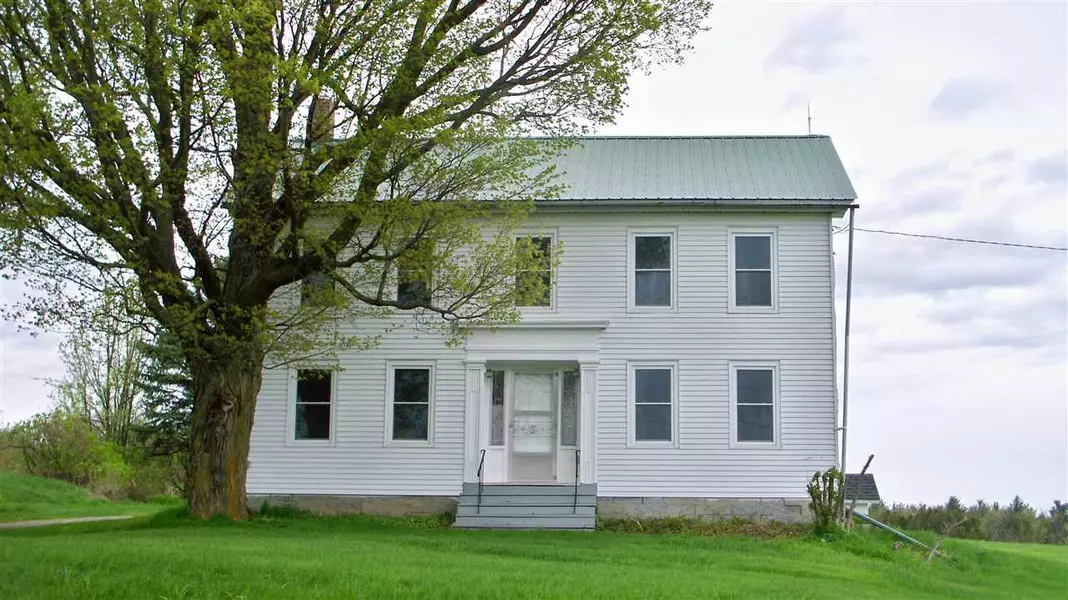 434 East ST, New Haven, VT 05472