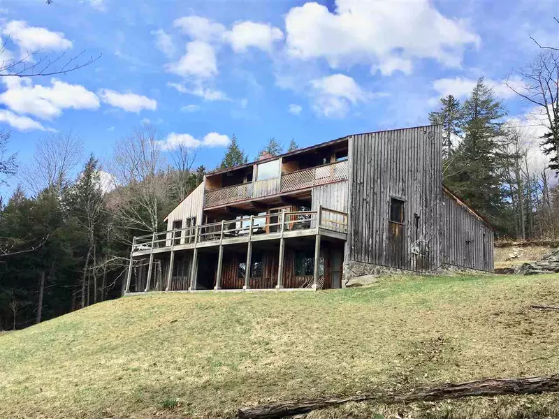 543 Vulture Mtn RD, Stockbridge, VT 05772