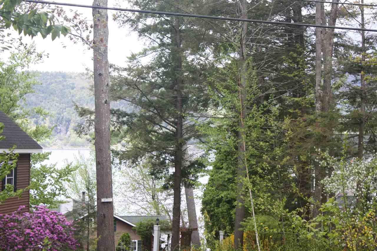 Bridgewater, NH 03222,136 Shore North DR