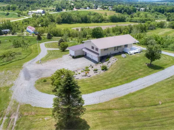 Berkshire, VT 05447,114 Gummerus RD