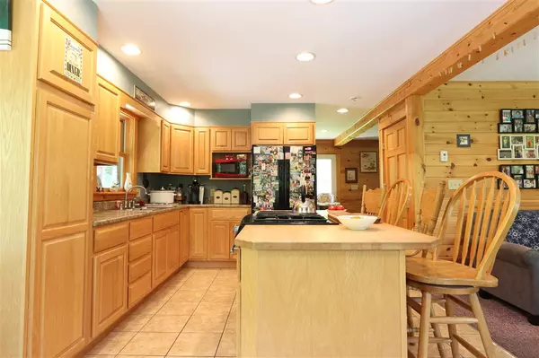 Peacham, VT 05862,216 Martin's Pond LN