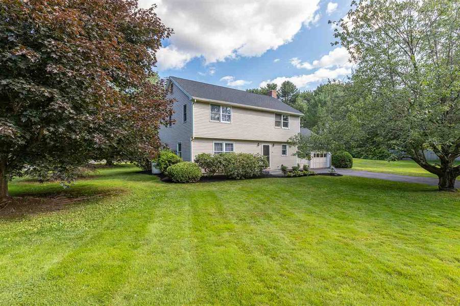 25 Cottontail PATH, South Berwick, ME 03908