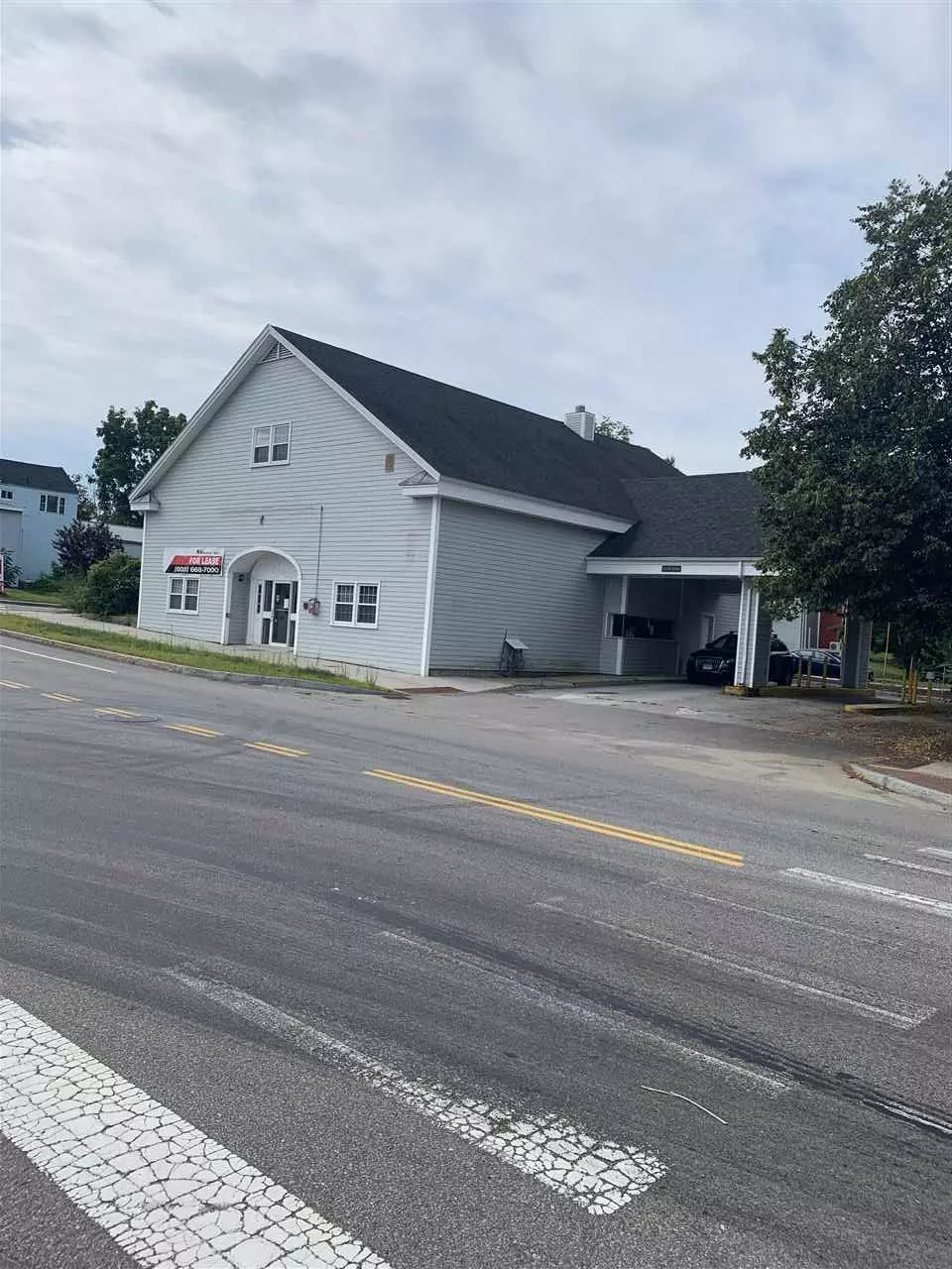 Concord, NH 03303,339 Village ST