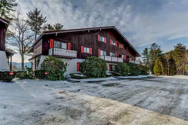 18-3 Bunker LN, Bartlett, NH 03812