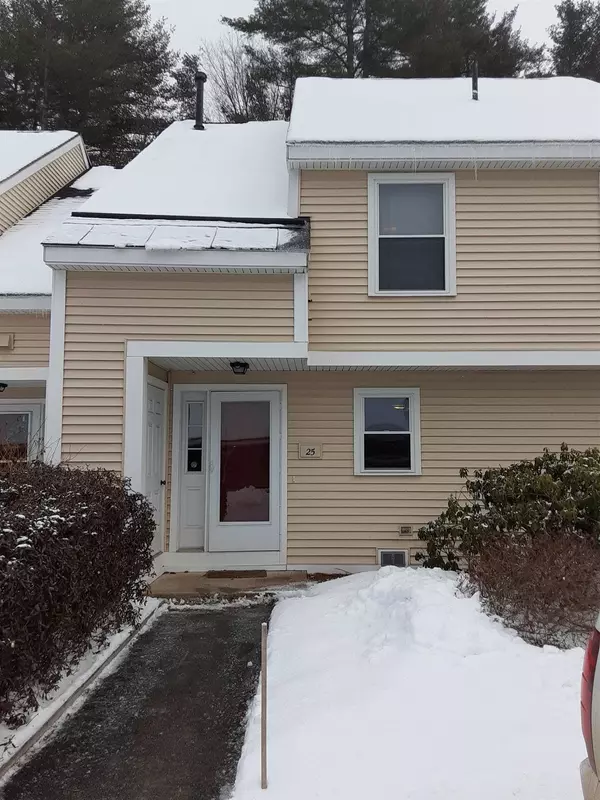 25 Bluffs DR, Concord, NH 03303