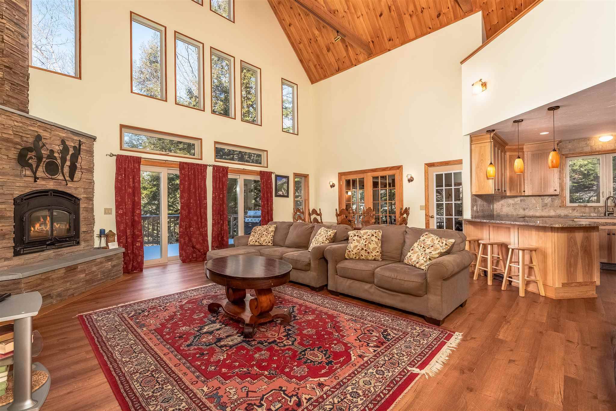 184 Brenner DR, Conway, NH 03818
