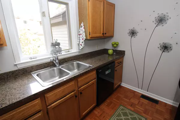 Dover, NH 03820,9 Surrey RUN