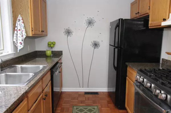 Dover, NH 03820,9 Surrey RUN