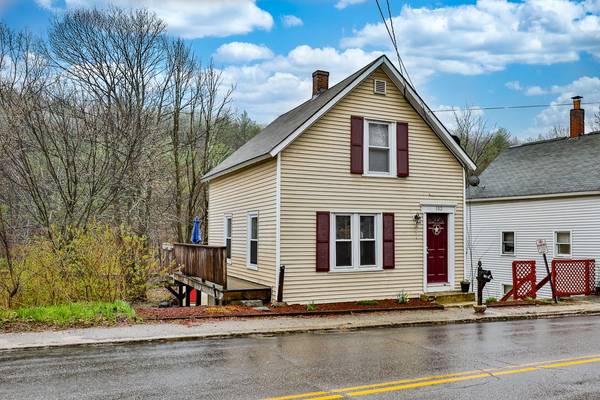 102 Wilton RD, Milford, NH 03055