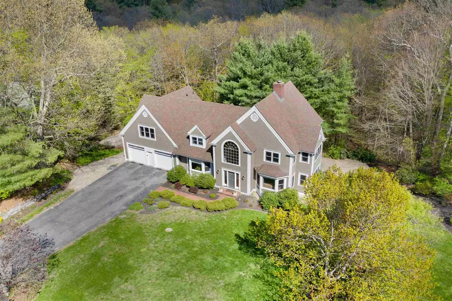 163 Kettle Hole RD, Bolton, MA 01740