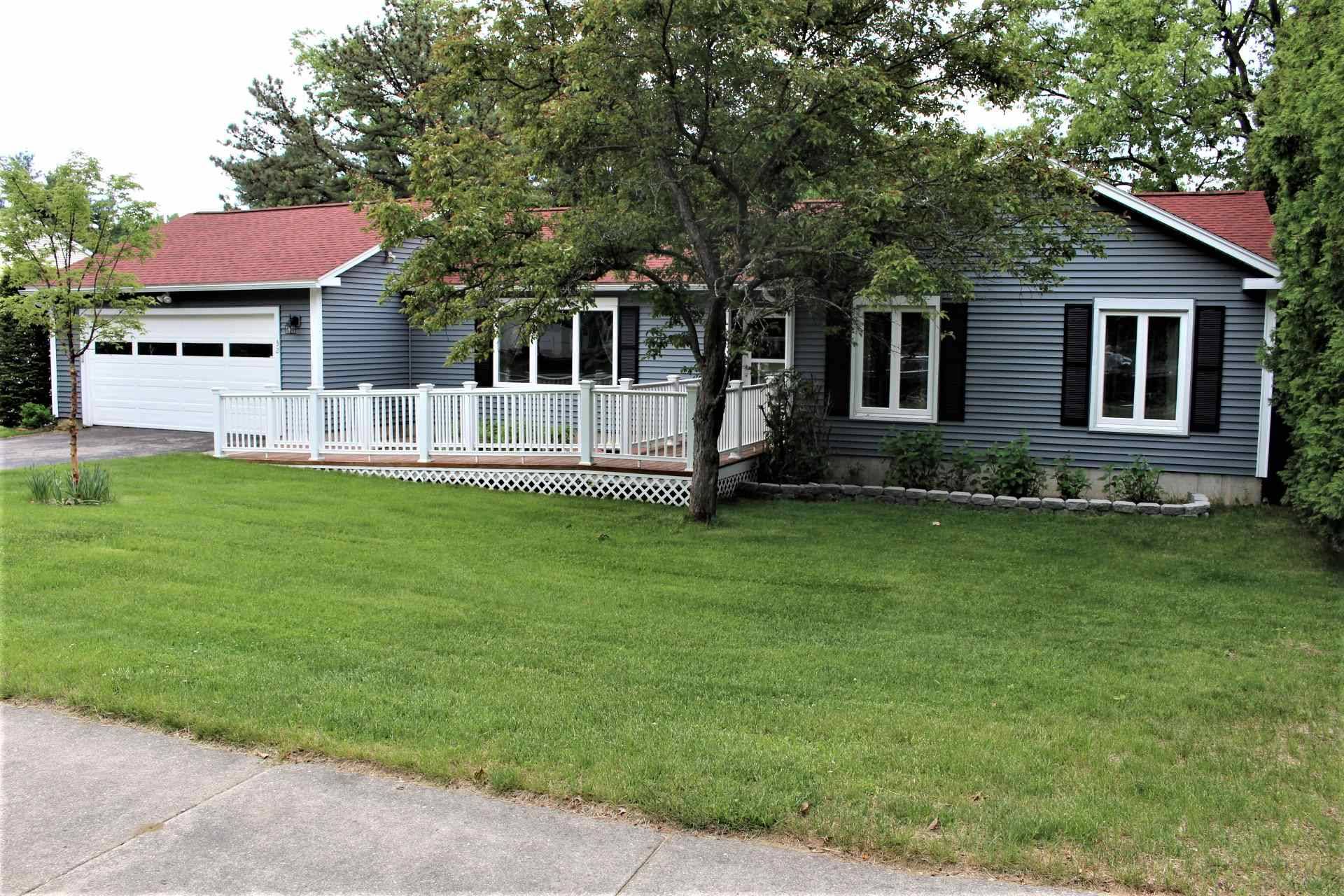 32 Ponderosa DR, Colchester, VT 05446