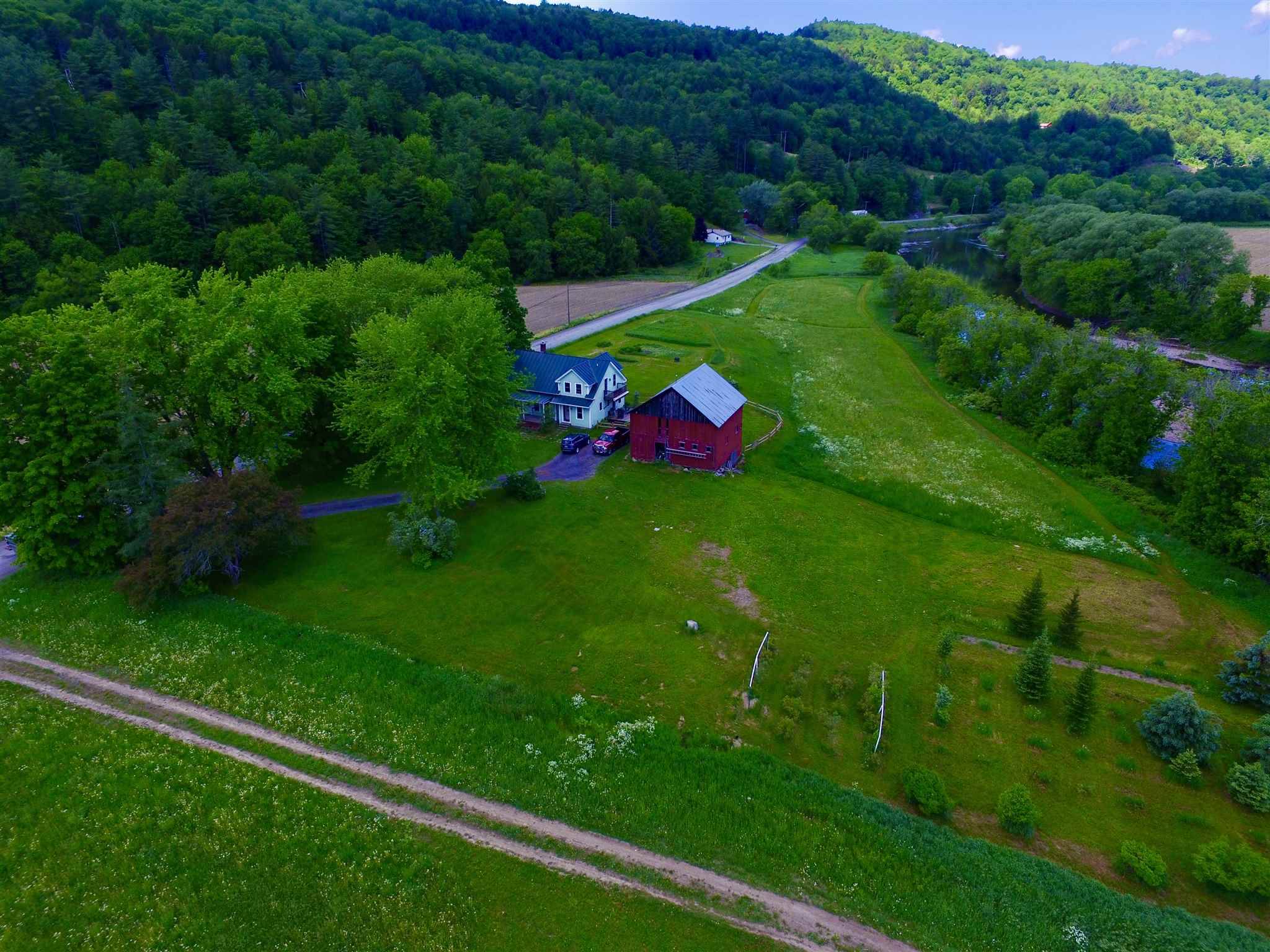 Moretown, VT 05602,1907 River RD