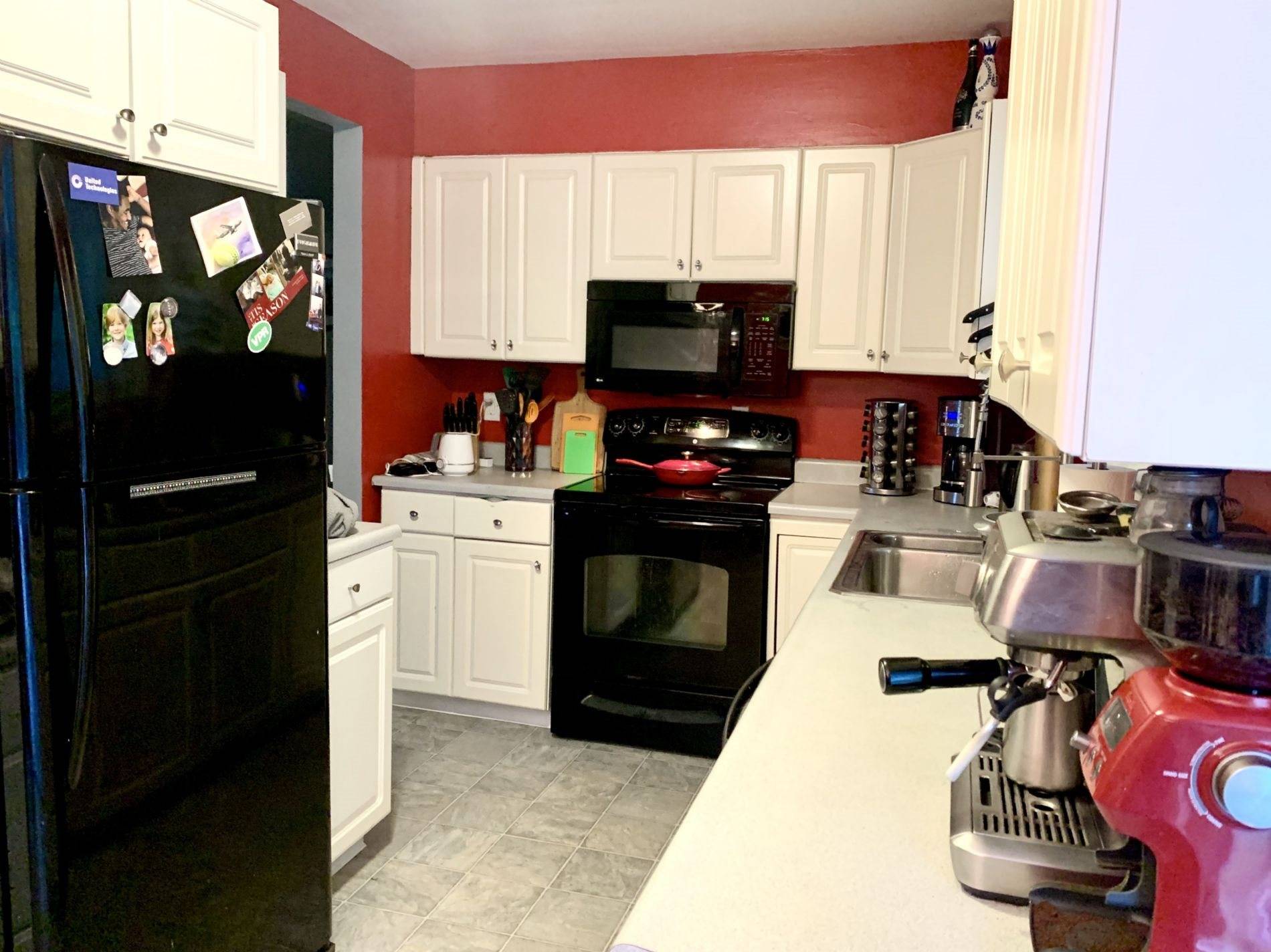 Colchester, VT 05446,202 Bissette DR