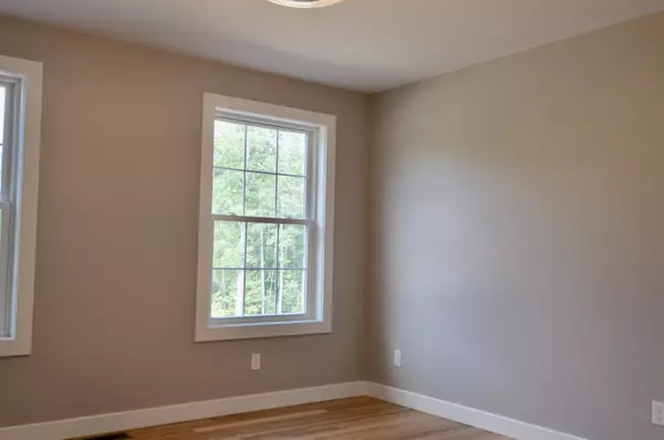 Epping, NH 03042,8 French RD #33