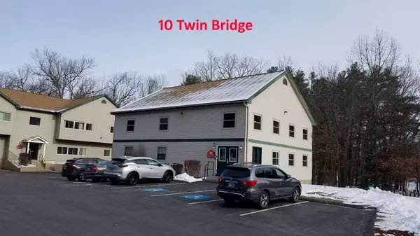 Merrimack, NH 03054,10 Twin Bridge RD #1A