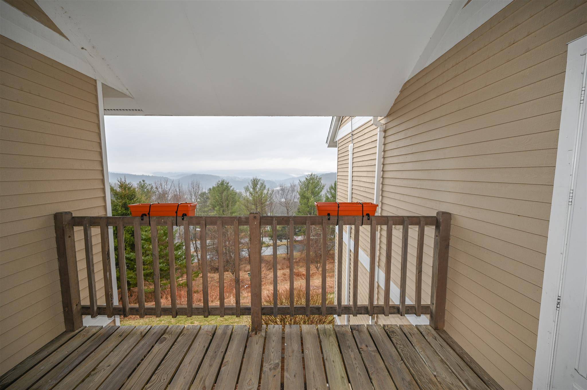 Montpelier, VT 05602,136 Murray Hill DR #24
