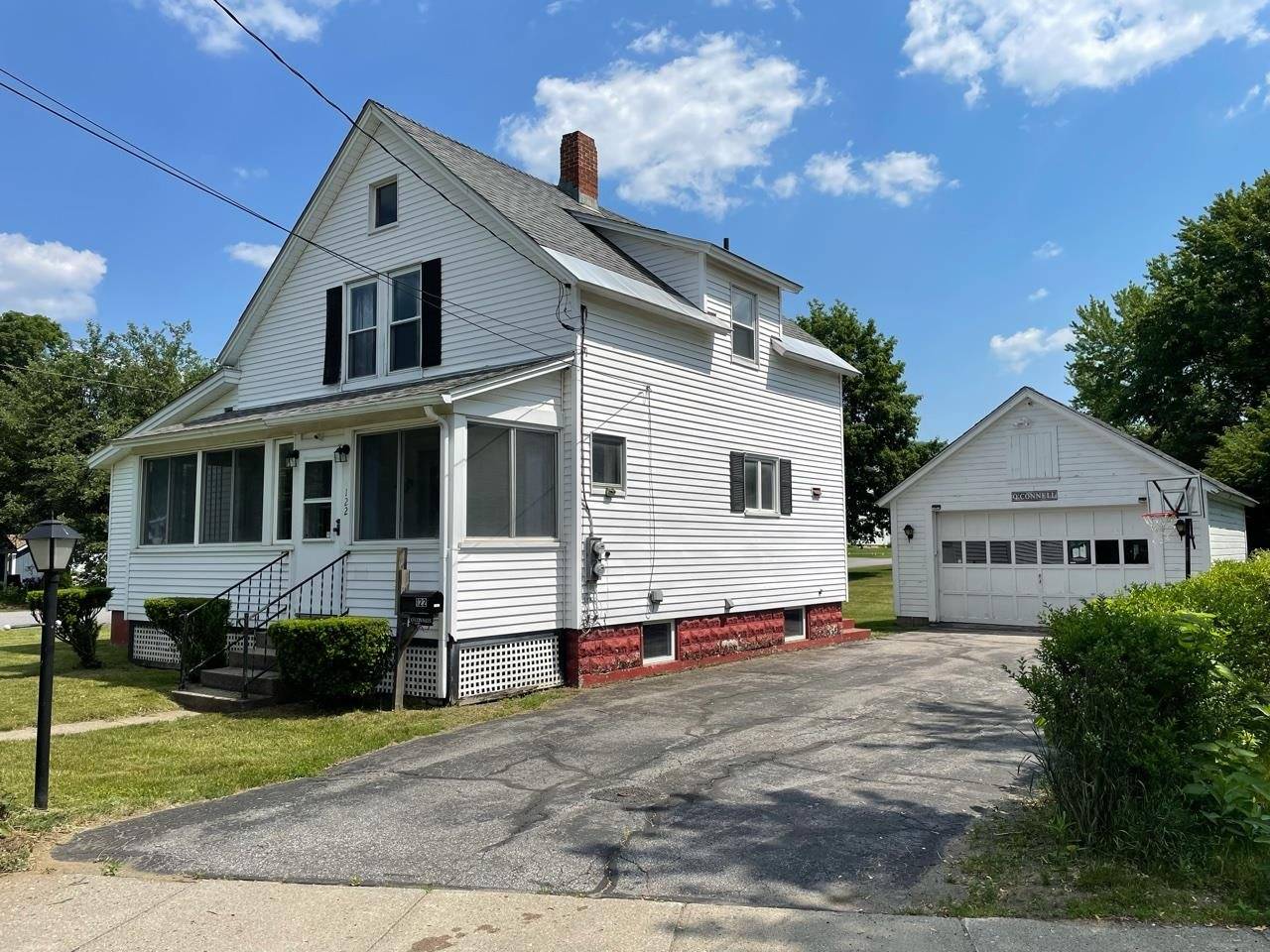 122 Marlboro AVE, Brattleboro, VT 05301