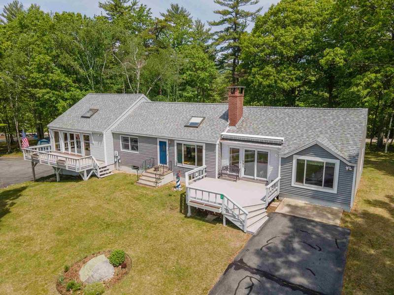 2 Prospect Hill RD, Tuftonboro, NH 03850