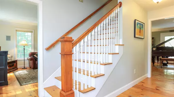 Mont Vernon, NH 03057,31 Dutton CIR