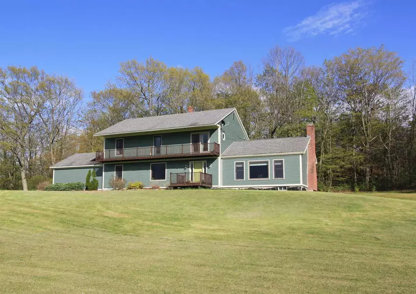 2376 Pearson RD, New Haven, VT 05472