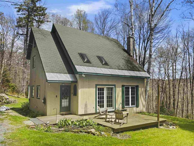 21 Fischer LN, Wilmington, VT 05363