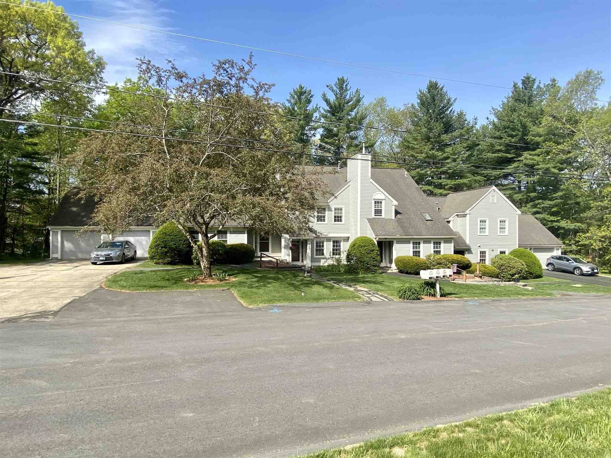 Hudson, NH 03051,203 Pheasant Run RD