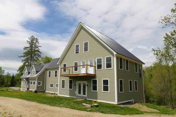 24 Dashney RD, Burke, VT 05832