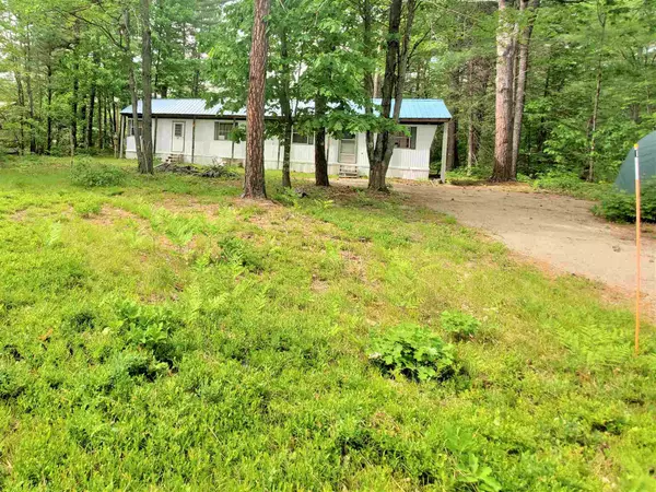 Freedom, NH 03836,27 Milford AVE